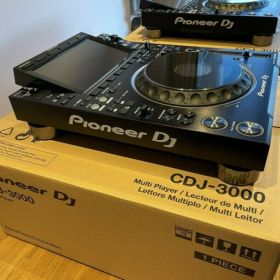 Pioneer CDJ-3000 Player, Pioneer DJM-A9 DJ-mikser, Pioneer DJM-V10-LF DJ-mikser