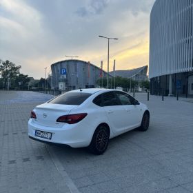 Opel astra J 1.6CDTI 110km Salon Polska