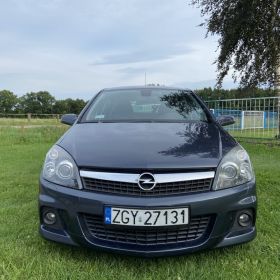 Opel Astra H wersja OPC 1.6 benzyna