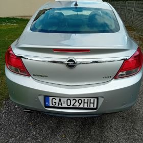 Opel insygnia a