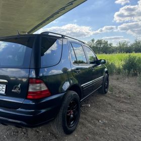 Mercedes-Benz ML w163 3.2 benzyna 2001r