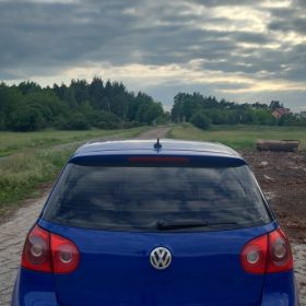 Golf 5 1.9TDI 105 km 2004 rok.