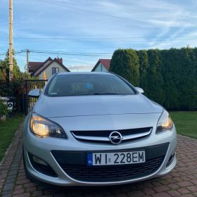 Opel Astra J